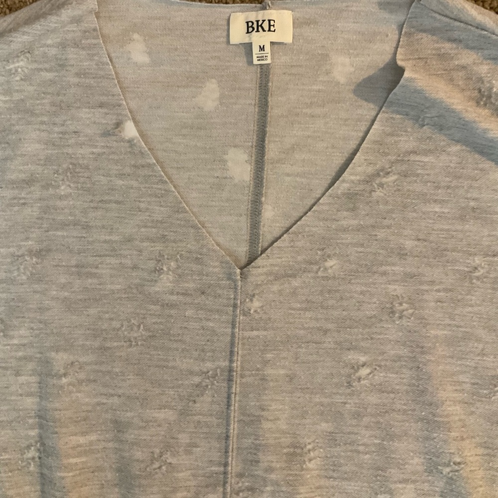 BKE Light Gray V-Neck Top